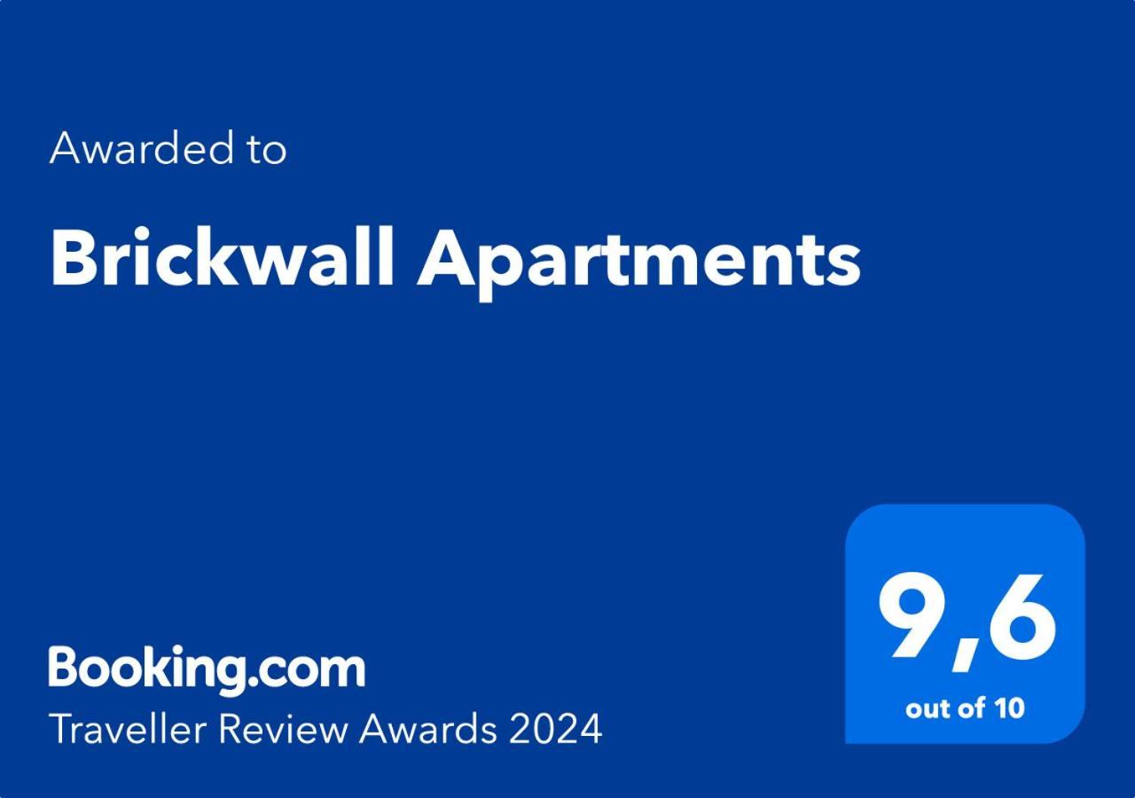 Brickwall Apartments Zagreb Buitenkant foto